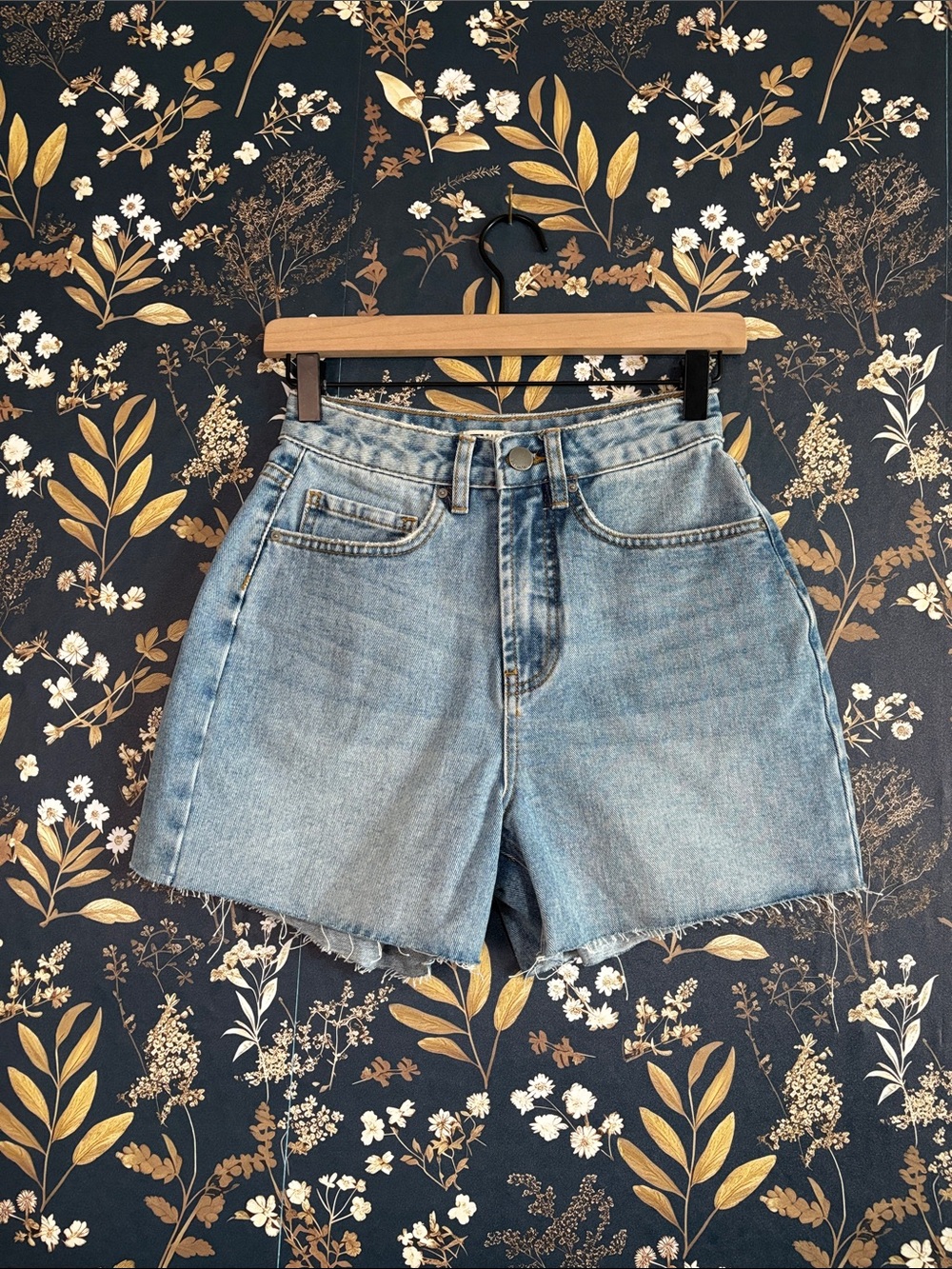 Billabong Light Wash High-Rise Denim Jean Shorts Size 24